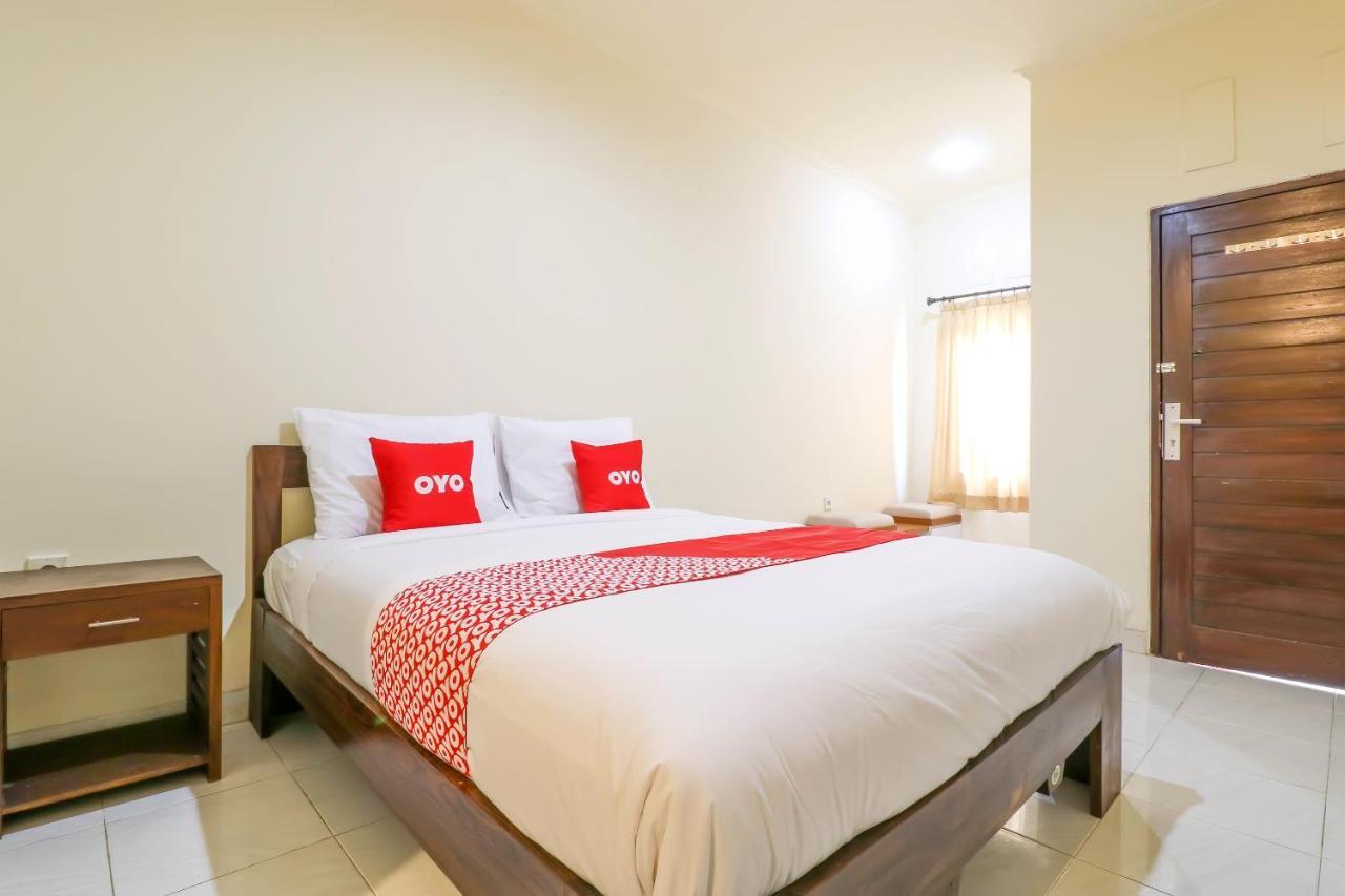 Oyo 2178 Merthan House سمينياك المظهر الخارجي الصورة