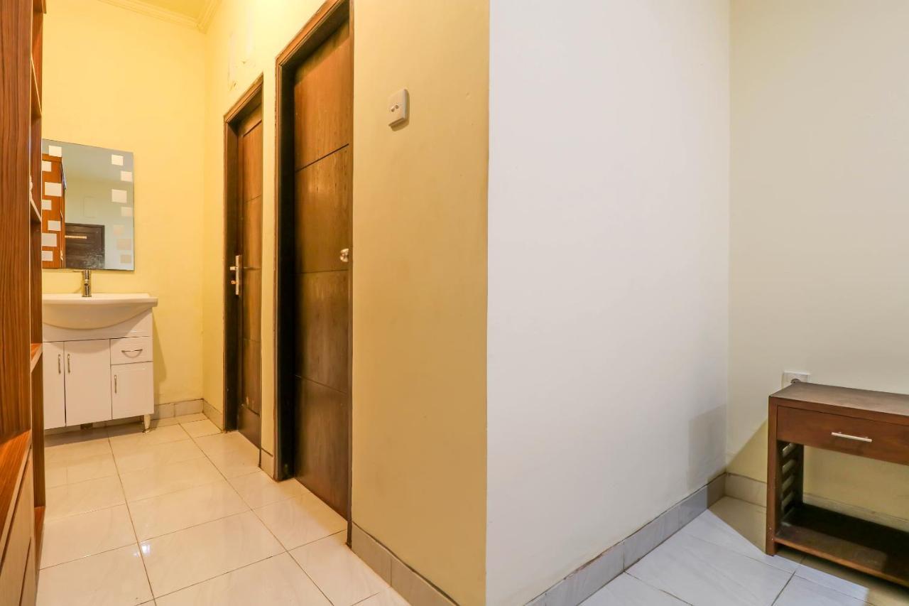Oyo 2178 Merthan House سمينياك المظهر الخارجي الصورة